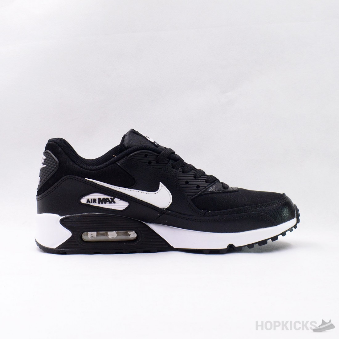 air max 90 essential black and white